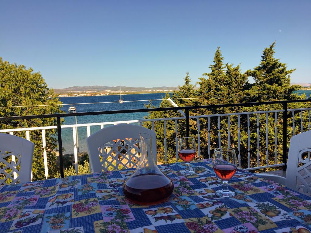 Apartment Grubelic 프르비치 세푸리네 외부 사진